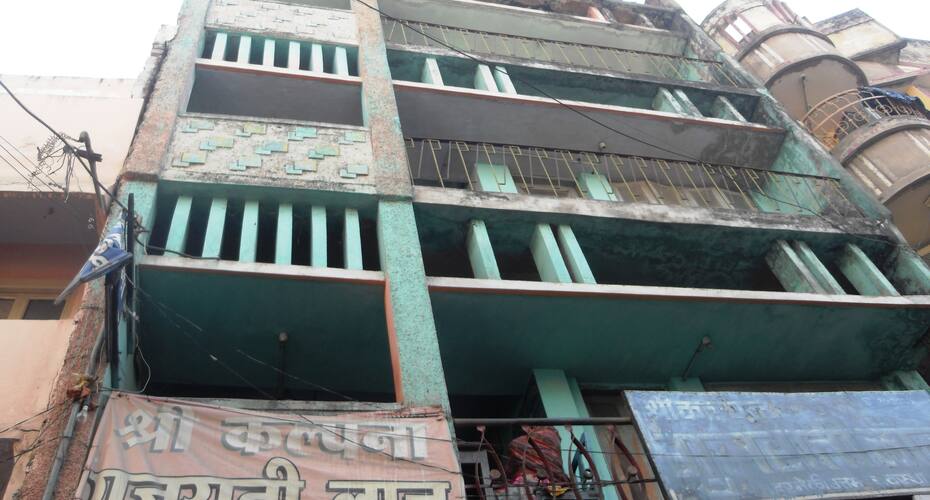 Kalpana Gujarathi Lodge, Durg 1